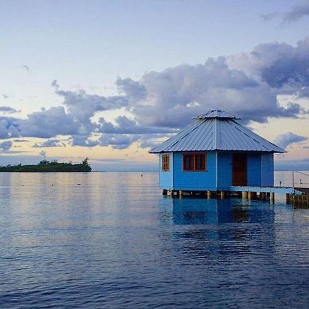 Mango Creek Lodge Port Royal Екстер'єр фото