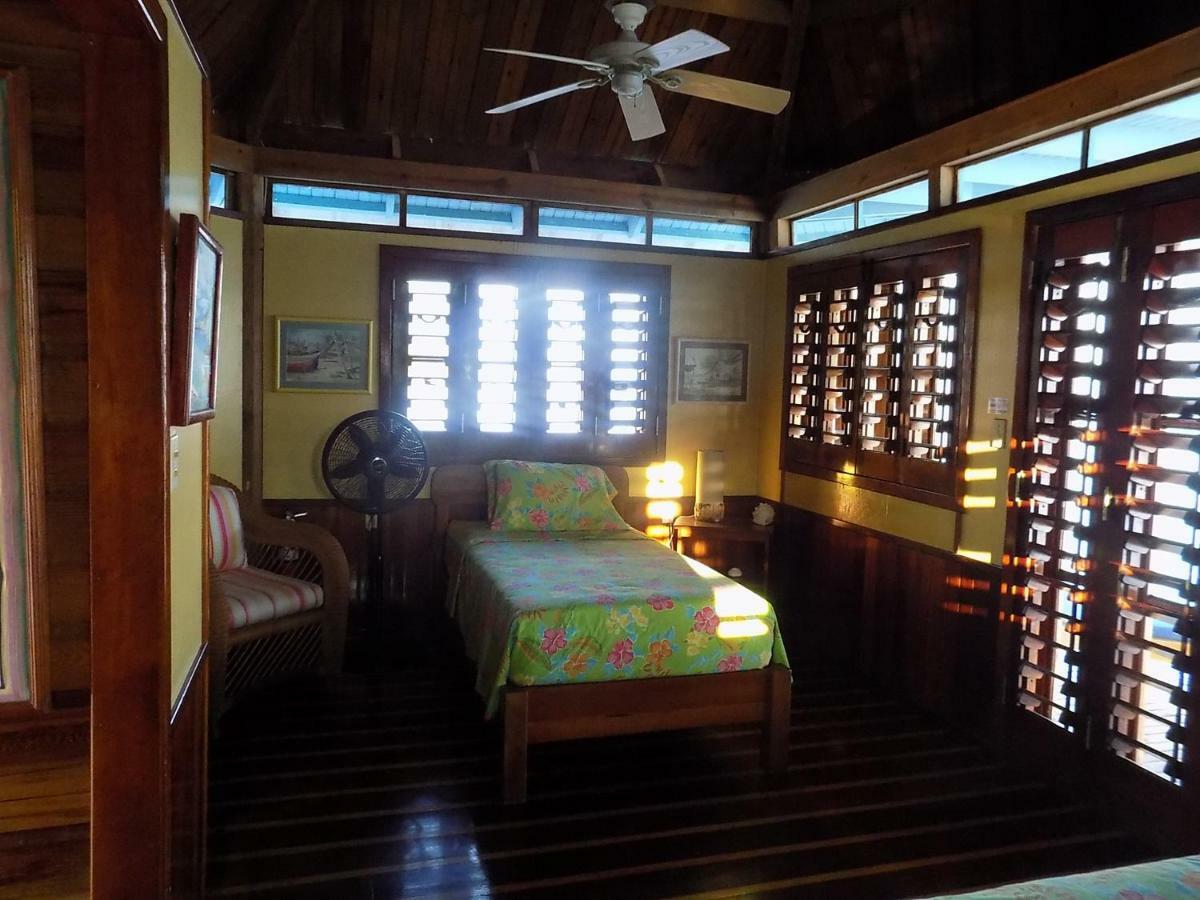 Mango Creek Lodge Port Royal Екстер'єр фото
