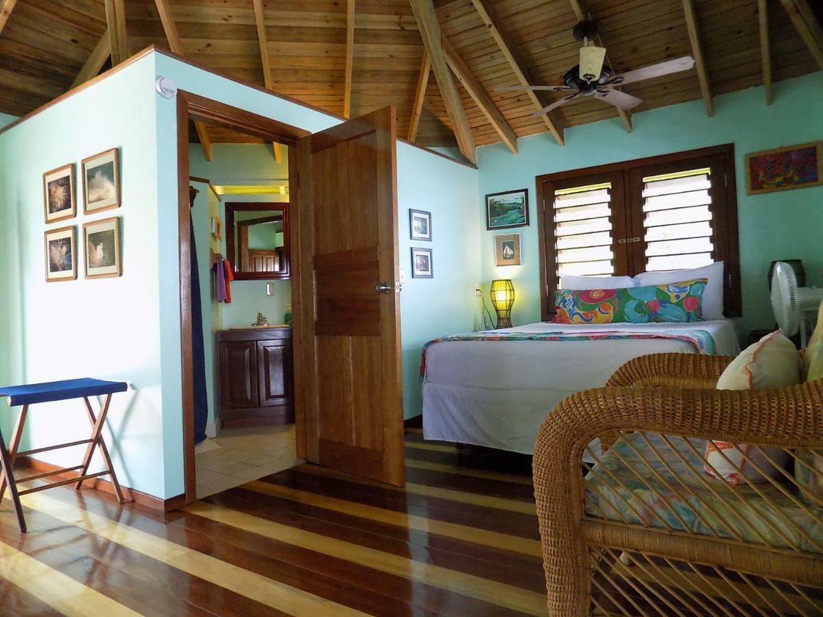 Mango Creek Lodge Port Royal Екстер'єр фото