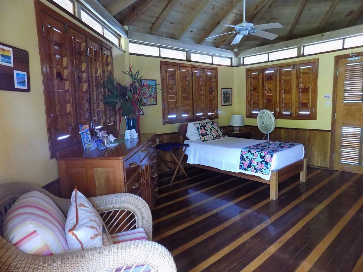 Mango Creek Lodge Port Royal Екстер'єр фото